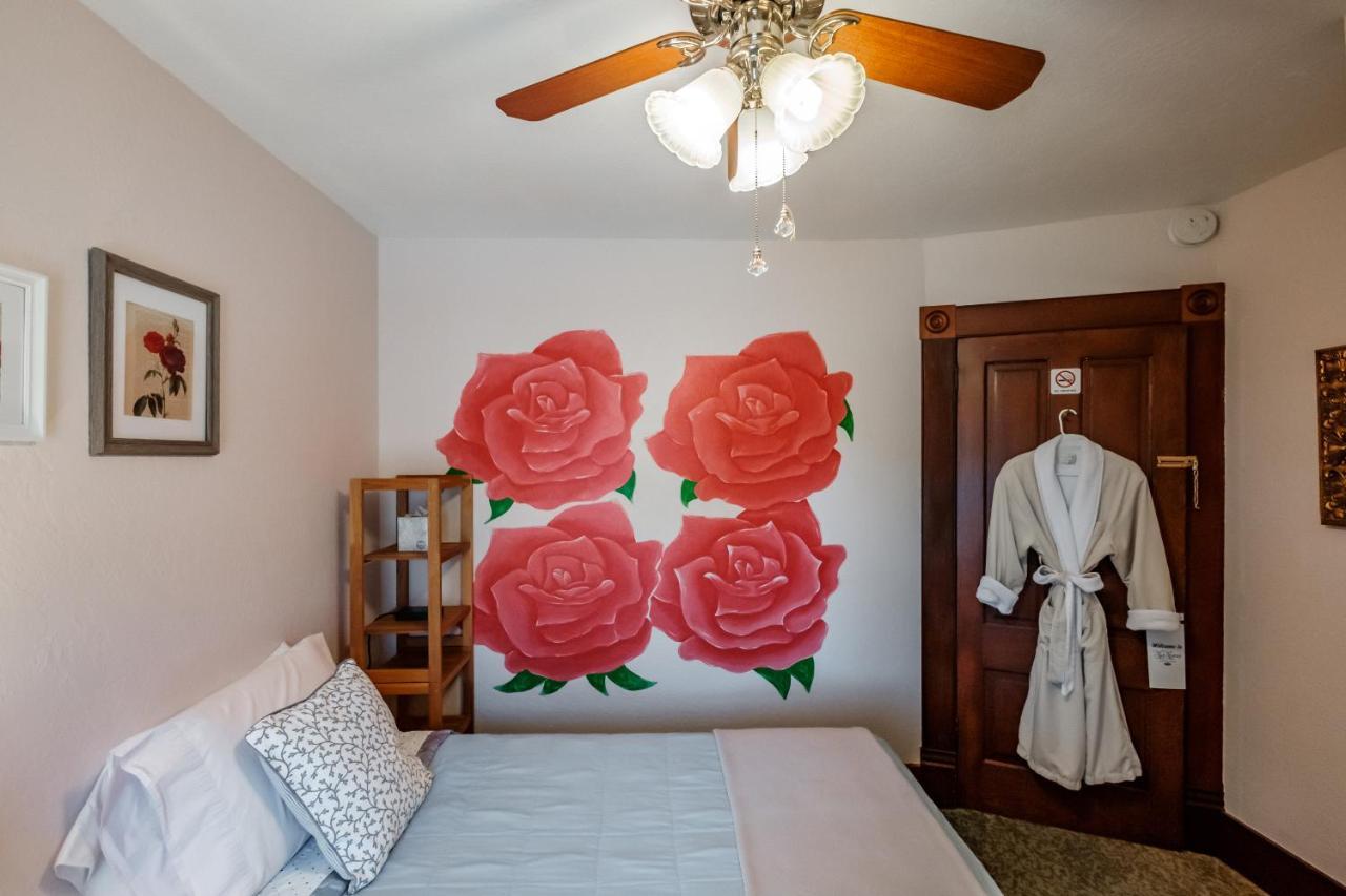 Mamere'S Guest House Monmouth Exterior foto